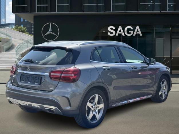 MERCEDES-BENZ GLA 180 Pack AMG  