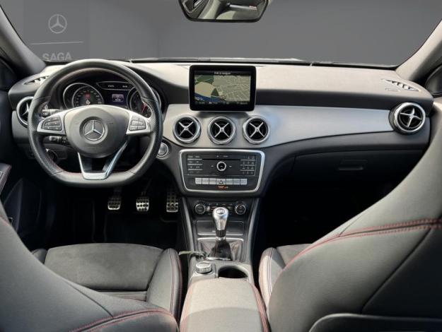 MERCEDES-BENZ GLA 180 Pack AMG  