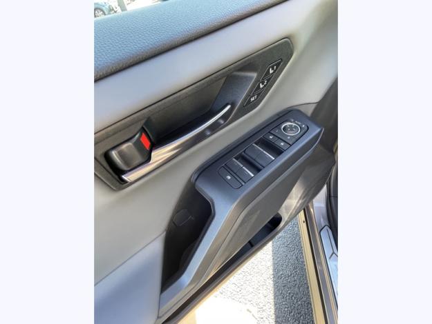 TOYOTA RAV4 Hybride 2WD 185ch Lounge  