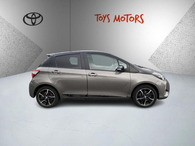 TOYOTA Yaris 100h HYBRID Collection  
