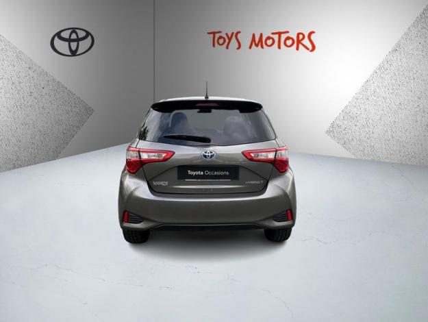 TOYOTA Yaris 100h HYBRID Collection  