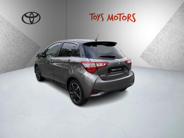 TOYOTA Yaris 100h HYBRID Collection  