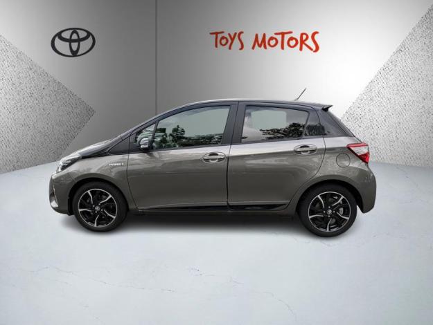 TOYOTA Yaris 100h HYBRID Collection  