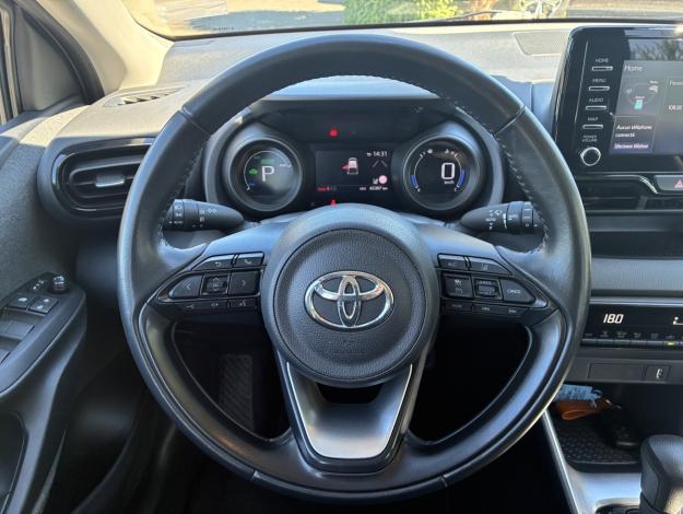 TOYOTA Yaris Hybrid Design / Pack confort  1.5 116 ch 
