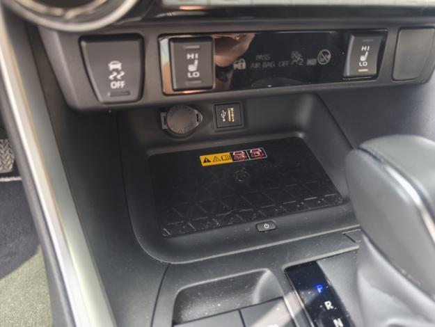 TOYOTA RAV4 Hybride AWD 222ch Collection  
