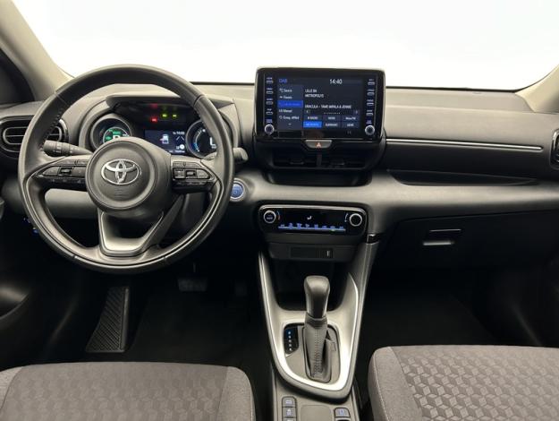 TOYOTA Yaris 116h Design  PACK CONFORT