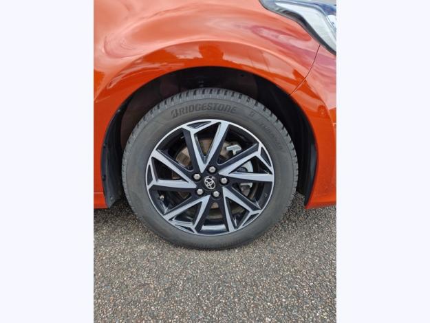 TOYOTA Yaris Hybride 116h Design  