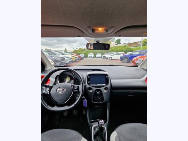 TOYOTA Aygo 1.0 VVT-i x-play  1.0 72 ch 