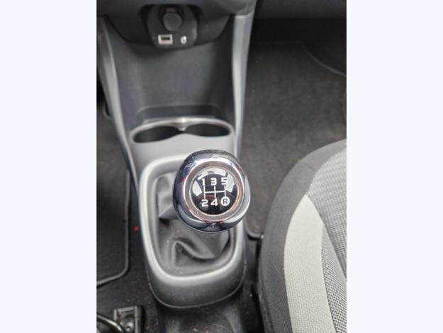 TOYOTA Aygo 1.0 VVT-i x-play  1.0 72 ch 
