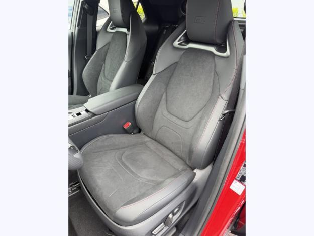 TOYOTA C-HR 1.8 Hybride 140 GR Sport  C HR HYBRIDE NG HYBRIDE 140 GR SPORT MY26