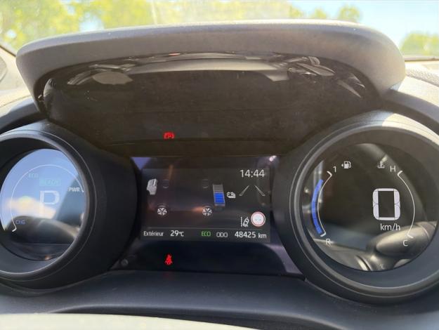 TOYOTA Yaris Cross 1.5 HYBRID 116H DESIGN   