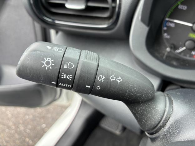 TOYOTA Yaris Hybride 116h Dynamic  
