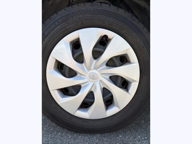 TOYOTA Yaris Cross 1.5 HYBRID 116H DYNAMIC AUTO   