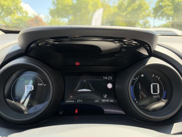 TOYOTA Yaris Cross 1.5 HYBRID 116H DYNAMIC AUTO   