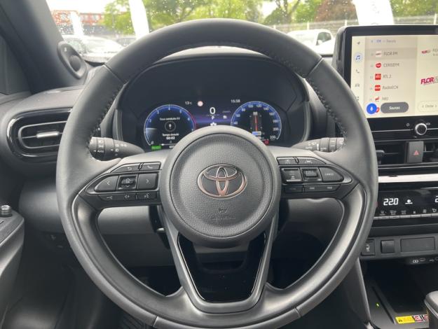 TOYOTA Yaris Cross 1.5 HYBRID 130H TRAIL PACK TECH   