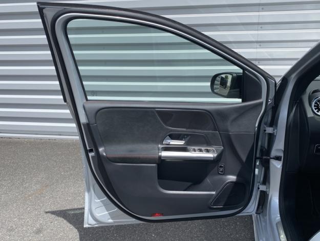 MERCEDES-BENZ Classe B 180 d AMG Line  
