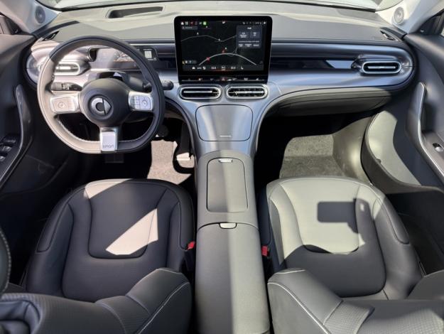 SMART #1 200 kW Premium   272 ch 