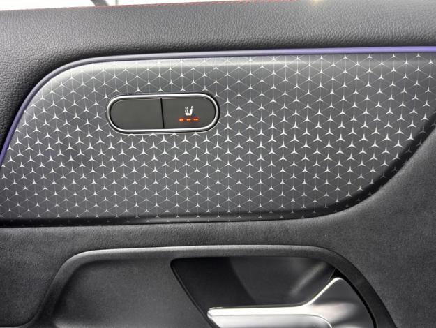 MERCEDES-BENZ EQA 250+  EQA 250+