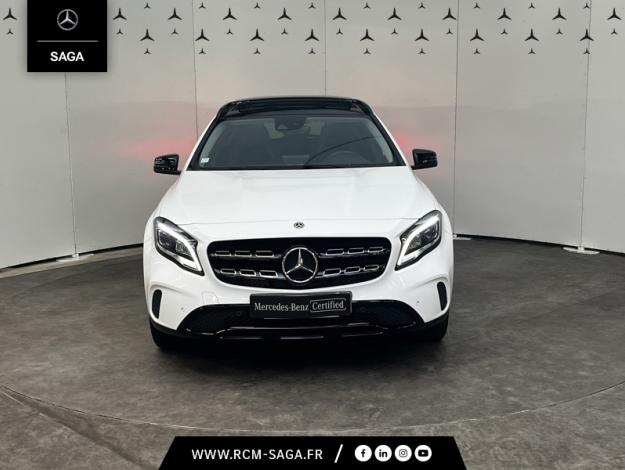 MERCEDES-BENZ GLA 180 Sensation  