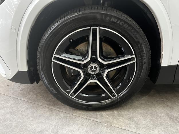 MERCEDES-BENZ GLA 200 d AMG Line  