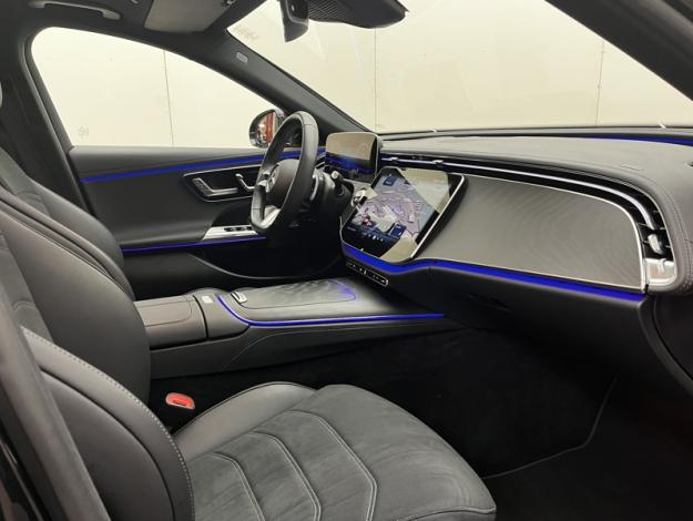 MERCEDES-BENZ Classe E Berline Classe E 220 d AMG Line Berline  Classe E 220 d AMG Line Berline