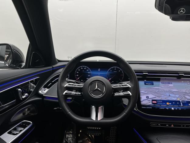 MERCEDES-BENZ Classe E Berline Classe E 220 d AMG Line Berline  Classe E 220 d AMG Line Berline