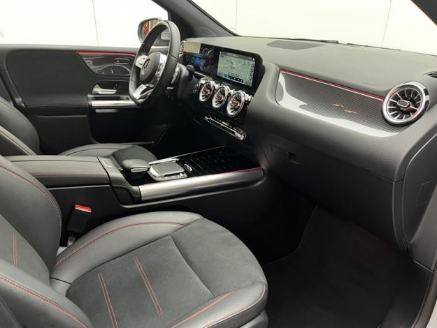 MERCEDES-BENZ Classe B 180 AMG Line Edition  