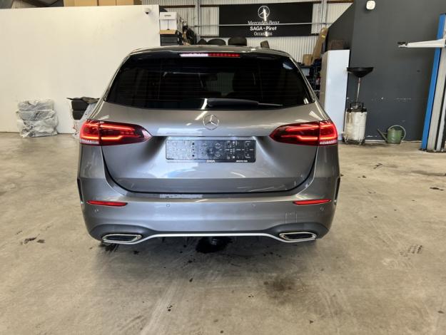 MERCEDES-BENZ B-Klasse B 180 d