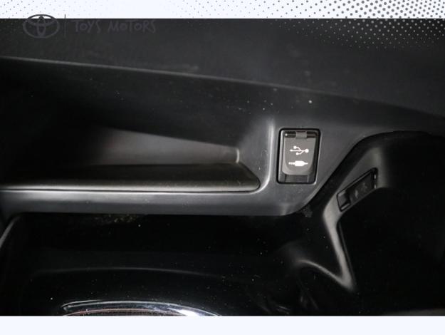 TOYOTA C-HR 1.8 HYBRIDE 122 DESIGN  