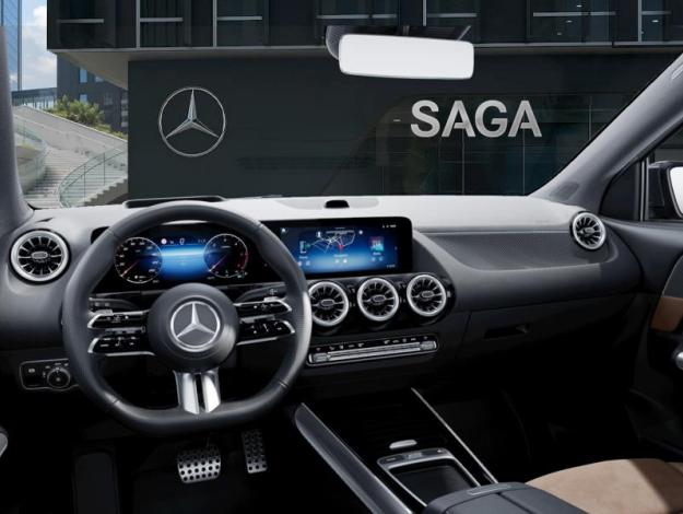 MERCEDES-BENZ GLA 200 d AMG Line  GLA 200 d AMG Line