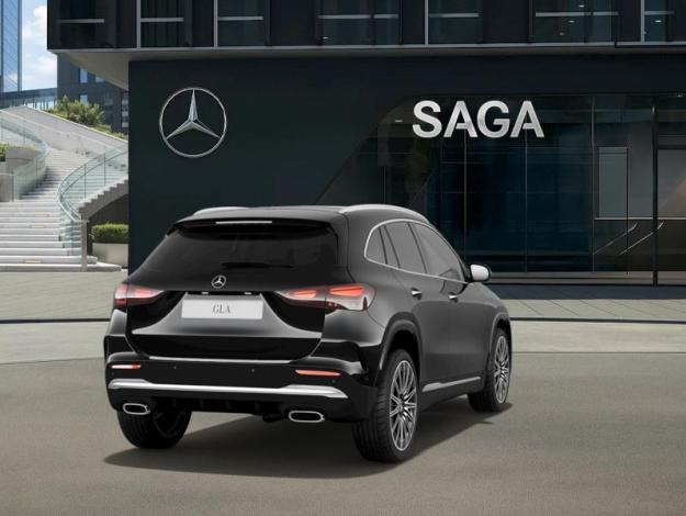 MERCEDES-BENZ GLA 200 d AMG Line  GLA 200 d AMG Line