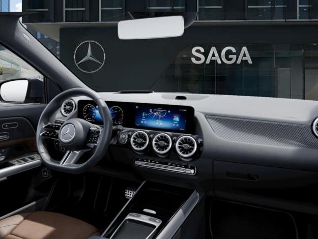 MERCEDES-BENZ GLA 200 d AMG Line  GLA 200 d AMG Line