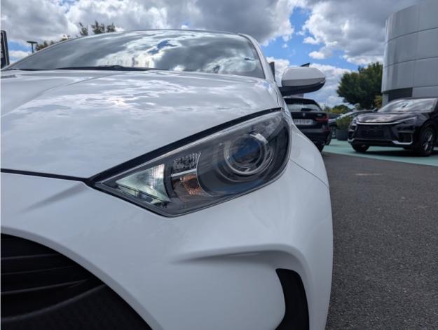 TOYOTA Yaris 120 VVT-i Dynamic   