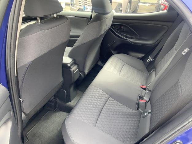 TOYOTA Yaris 1.5 116h Dynamic  