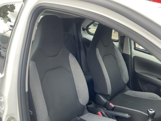 TOYOTA Aygo X 1.0 VVT-i 72 Dynamic  