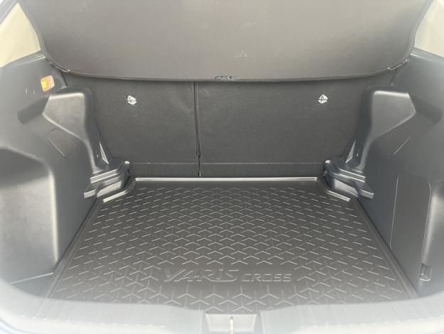 TOYOTA Yaris Cross 1.5 HYBRID 116H DYNAMIC AUTO  YARIS CROSS 116H 2WD MC24 DYNAMIC .