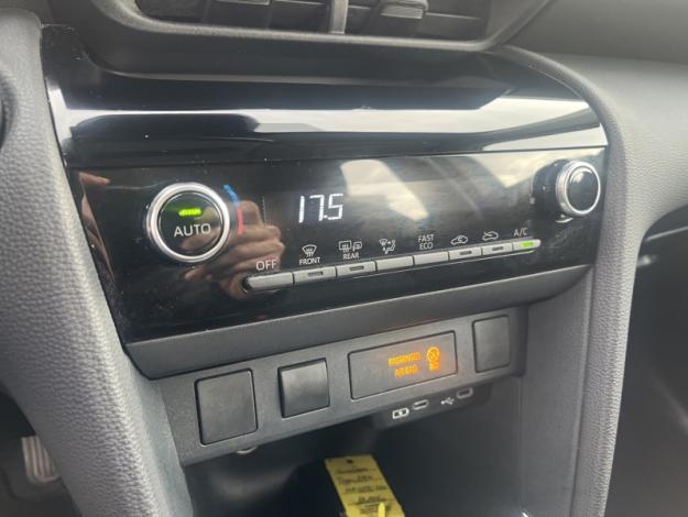 TOYOTA Yaris Cross 1.5 HYBRID 116H DYNAMIC AUTO  YARIS CROSS 116H 2WD MC24 DYNAMIC .