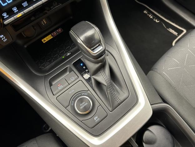 TOYOTA RAV4 AWD 222ch Dynamic   PACK TECHNO