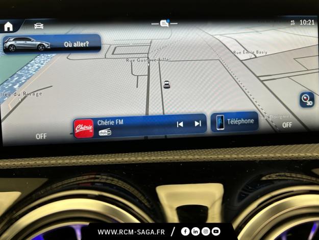 MERCEDES-BENZ Classe A 180 AMG Line  
