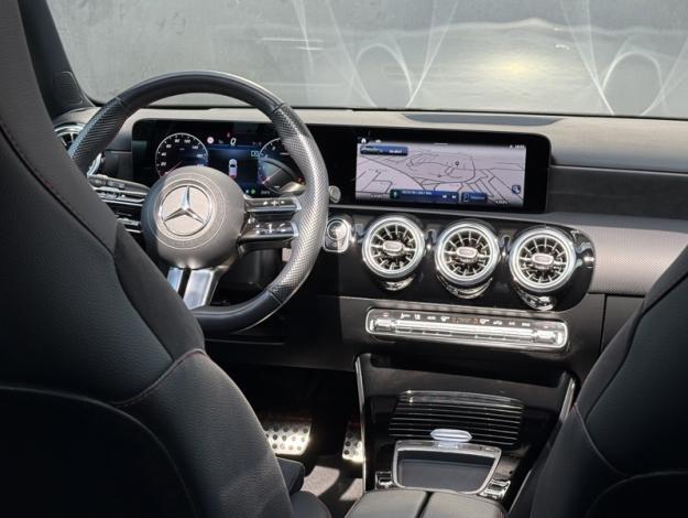 MERCEDES-BENZ Classe A 200 AMG Line  