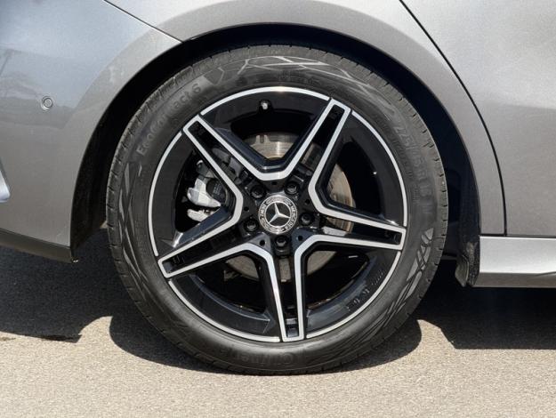 MERCEDES-BENZ Classe A 200 AMG Line  