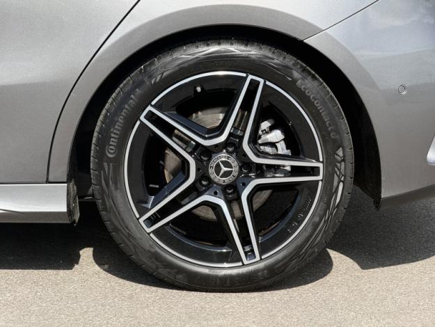 MERCEDES-BENZ Classe A 200 AMG Line  