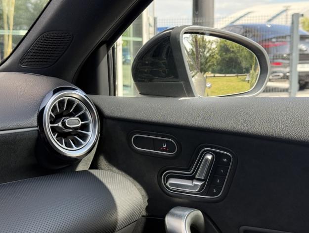 MERCEDES-BENZ Classe A 200 AMG Line  