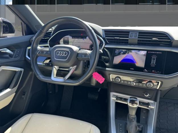 AUDI  