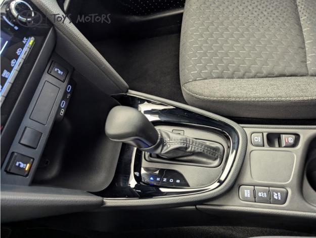 TOYOTA Yaris Cross 1.5 HYBRID 130H DESIGN   CARGO 