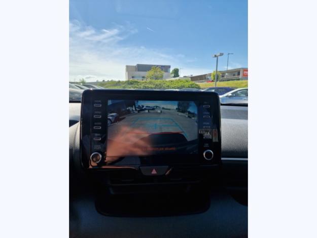 TOYOTA Yaris Hybride 116h Design  