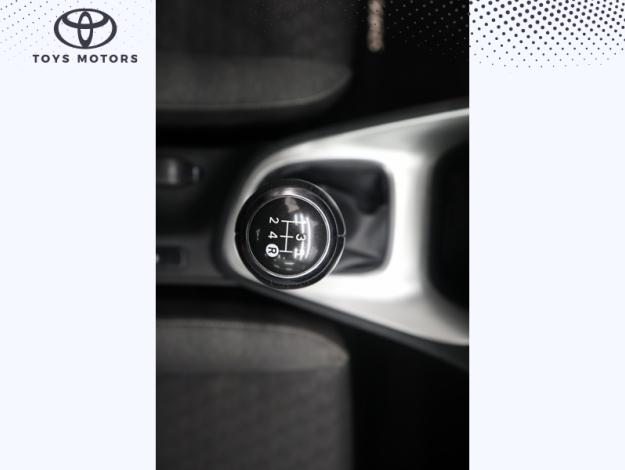 TOYOTA Yaris 70 VVT-i Dynamic  