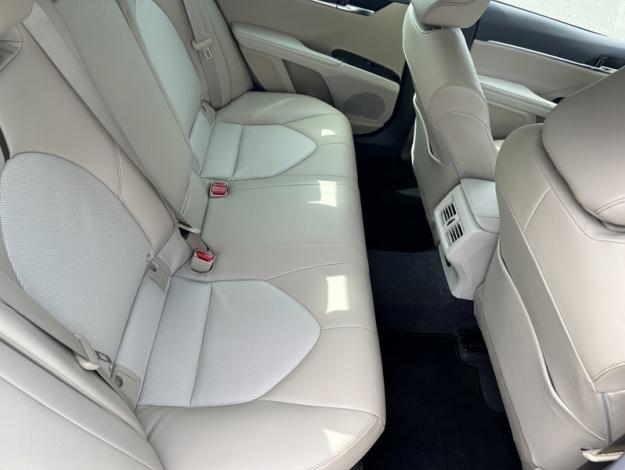 TOYOTA Camry 2.5 Hybrid 2WD Lounge  