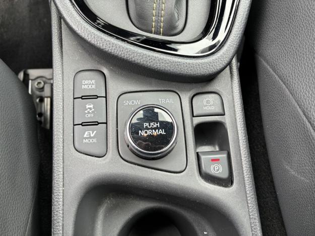 TOYOTA Yaris Cross 1.5 HYBRID 116H TRAIL AWD AUTO  