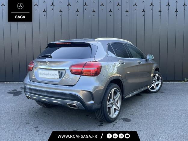 MERCEDES-BENZ GLA 200 Fascination  